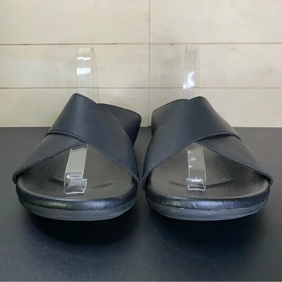 Frye Co Rocco Slides Men's Size 13 Shoes Black Faux Leather Cross Strap Sandals - Picture 5 of 11